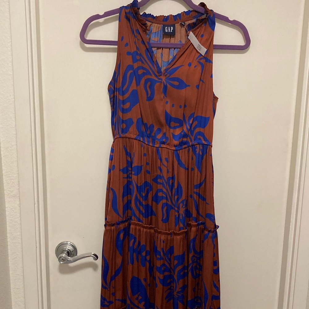GAP Sleeveless Maxi Dress